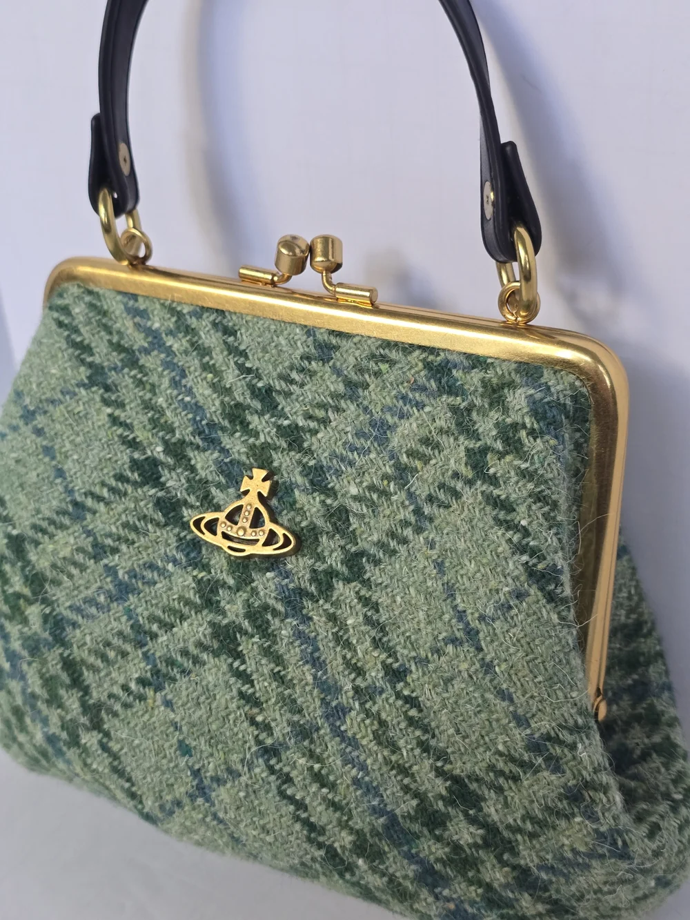 Vivienne Westwood Elena Green Plaid Granny Frame Kisslock Harris Tweed Wool Bag - Picture 3 of 14